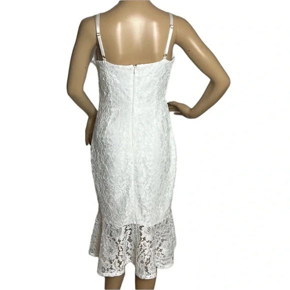 GUESS halter white dress, resort wedding , lace,ruffle,romantic, gala,feminine - Picture 3 of 15